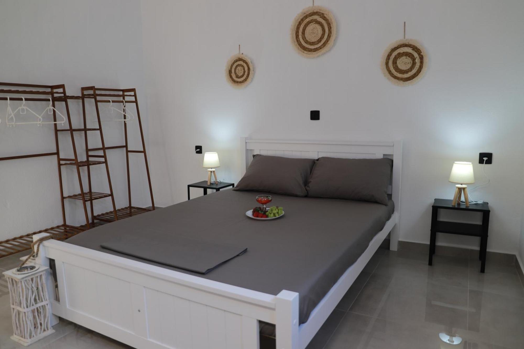 Calma Eco Houses Sunset View Emporio  ภายนอก รูปภาพ