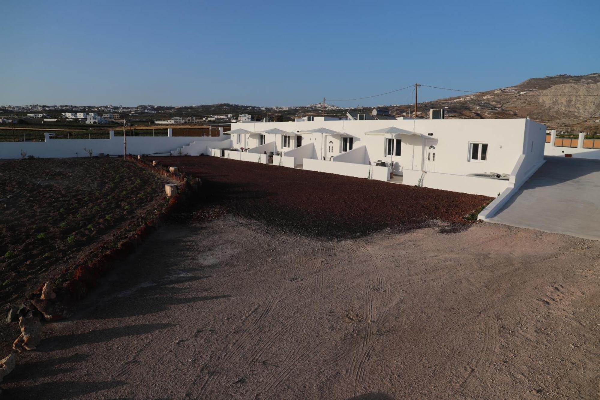 Calma Eco Houses Sunset View Emporio  ภายนอก รูปภาพ